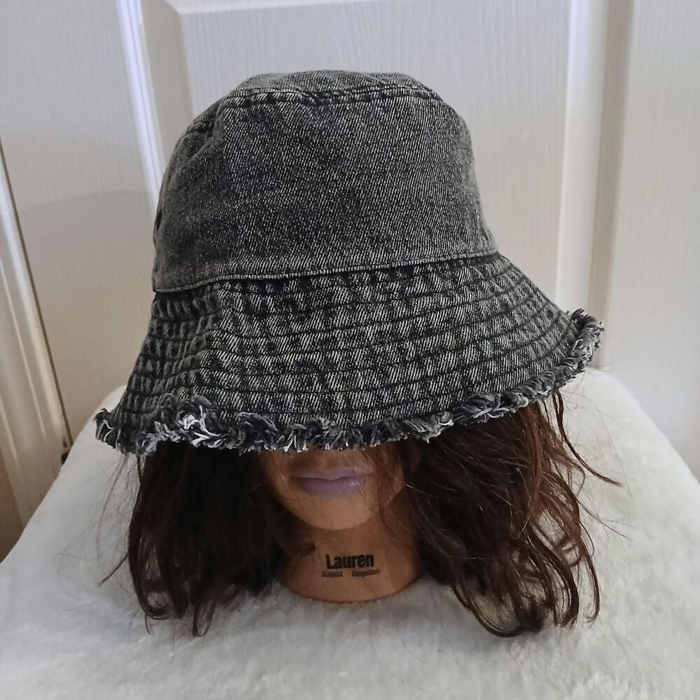 H&M Divided Black Acid Wash Denim Bucket Hat XS/S Streetwear Grunge Y2K Indie